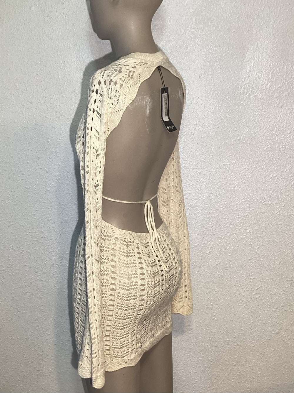 Nasty gal lOpen-Back Mini Dress in Cream size 4